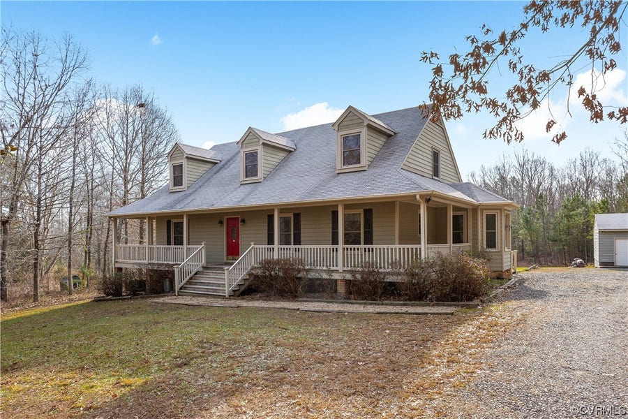 Property photo for 19065 Bent Oak Lane, Montpelier, VA