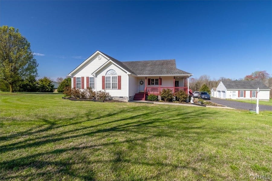 Property photo for 8349 Cross County Road, Mineral, VA