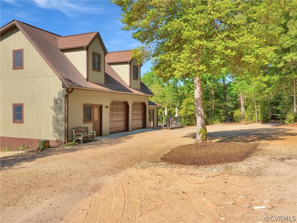 649 Kennsbury Road, Middlesex, VA 23070 649 Kennsbury Road, Middlesex, VA 23070