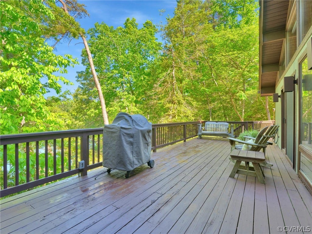 649 Kennsbury Road, Middlesex, VA 23070 649 Kennsbury Road, Middlesex, VA 23070