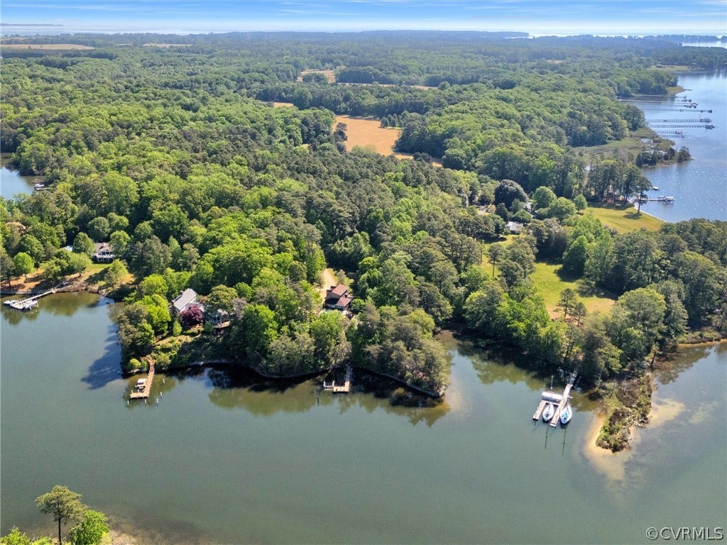 649 Kennsbury Road, Middlesex, VA 23070 649 Kennsbury Road, Middlesex, VA 23070