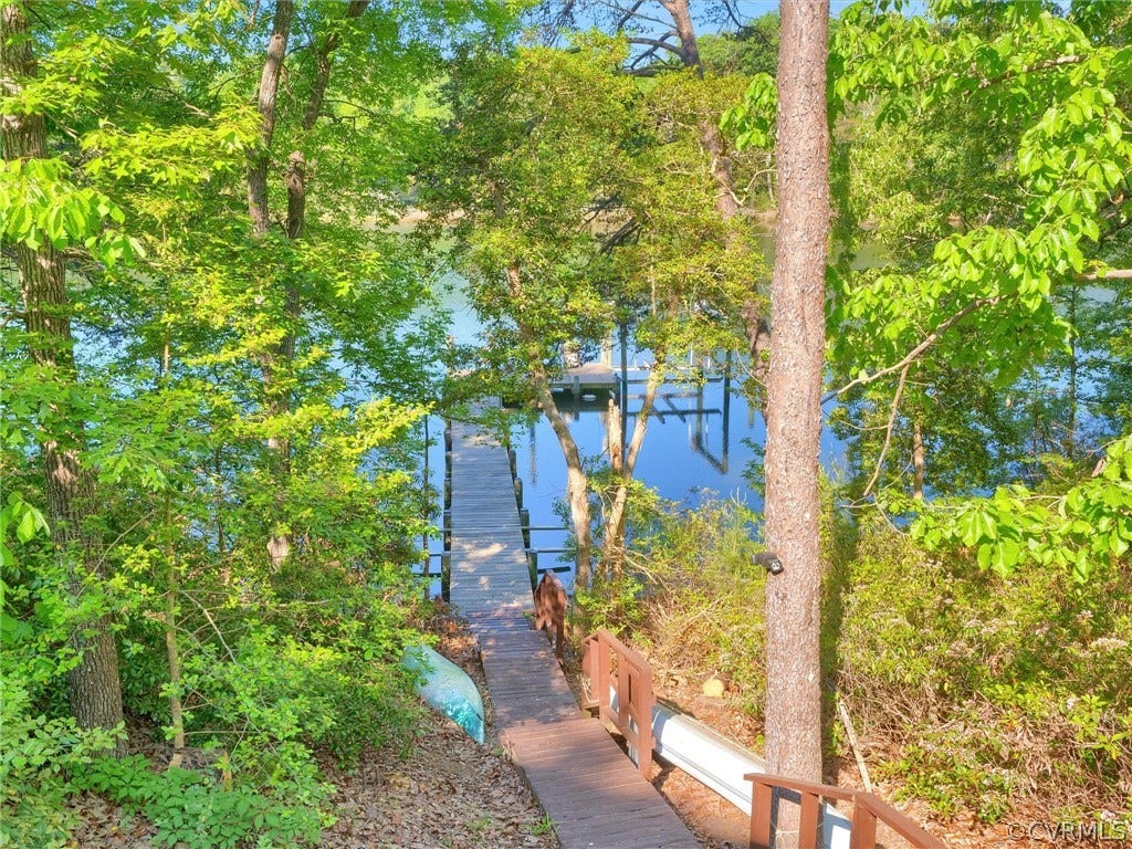 649 Kennsbury Road, Middlesex, VA 23070 649 Kennsbury Road, Middlesex, VA 23070