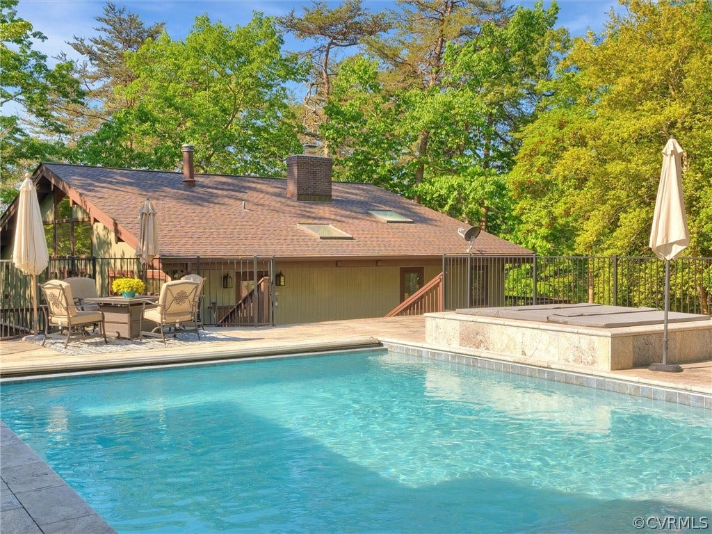 649 Kennsbury Road, Middlesex, VA 23070 649 Kennsbury Road, Middlesex, VA 23070
