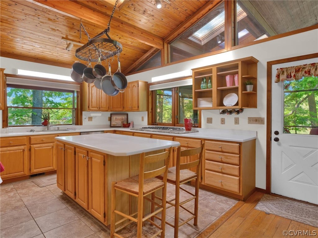 649 Kennsbury Road, Middlesex, VA 23070 649 Kennsbury Road, Middlesex, VA 23070