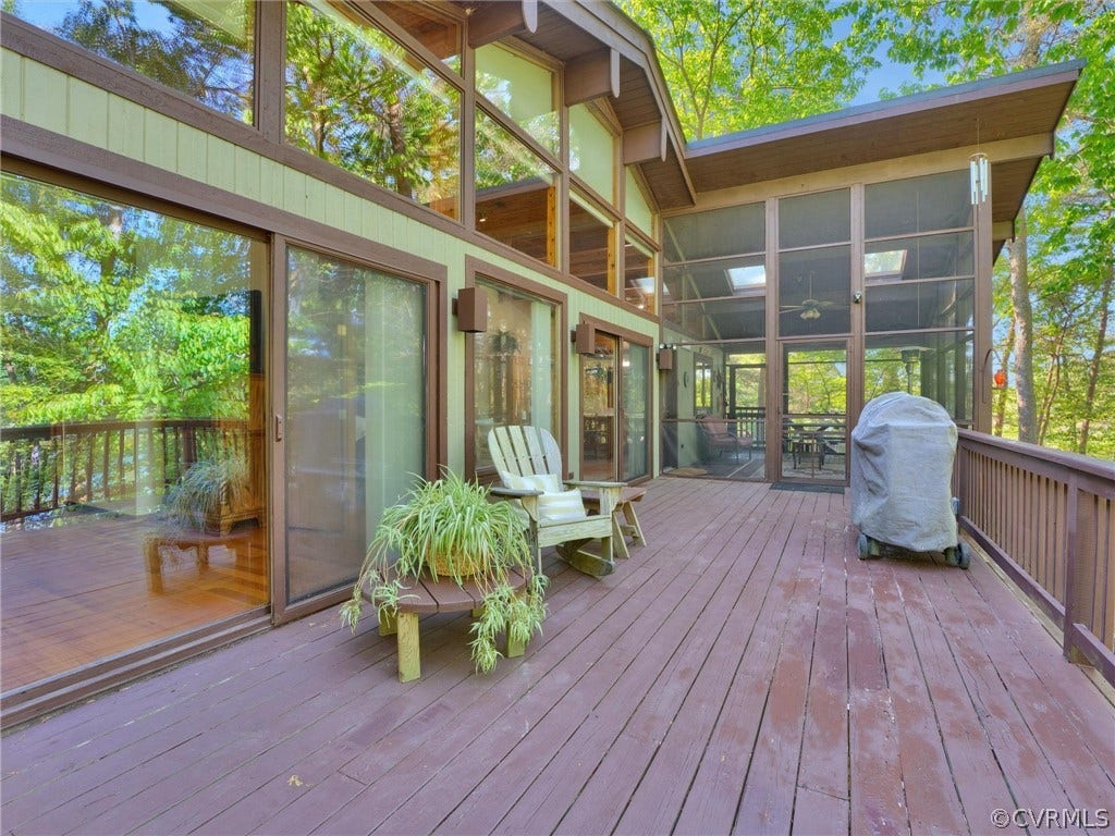 649 Kennsbury Road, Middlesex, VA 23070 649 Kennsbury Road, Middlesex, VA 23070