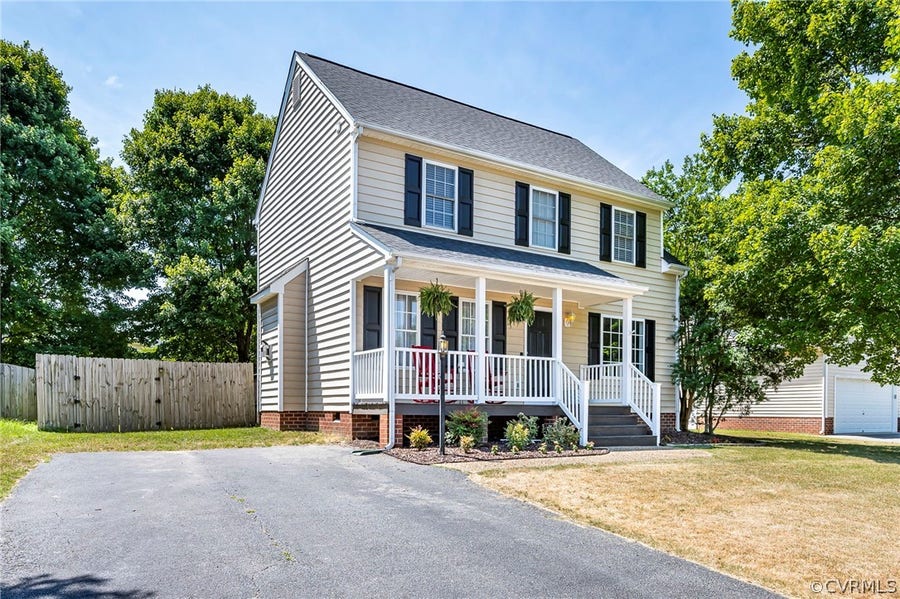 Property photo for 6387 Greystone Creek Road, Mechanicsville, VA
