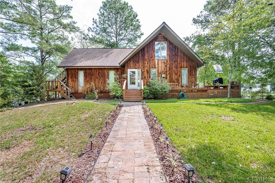 Property photo for 73 Oakley Pointe Lane, Mathews, VA