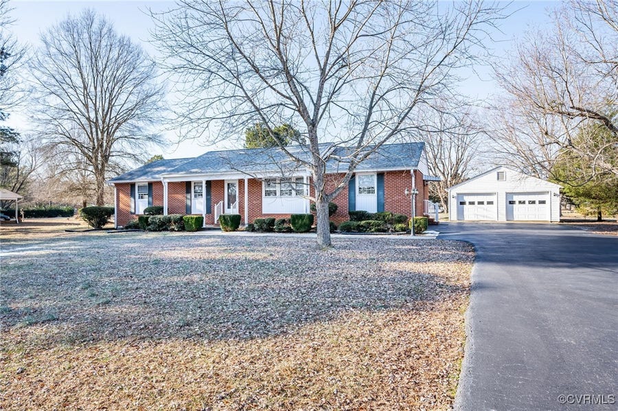 Property photo for 5810 Elko Road, Sandston, VA