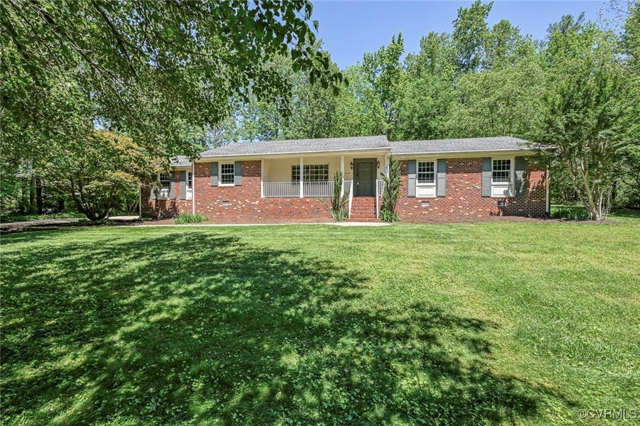 Property photo for 8048 Beattiemill Drive, Mechanicsville, VA