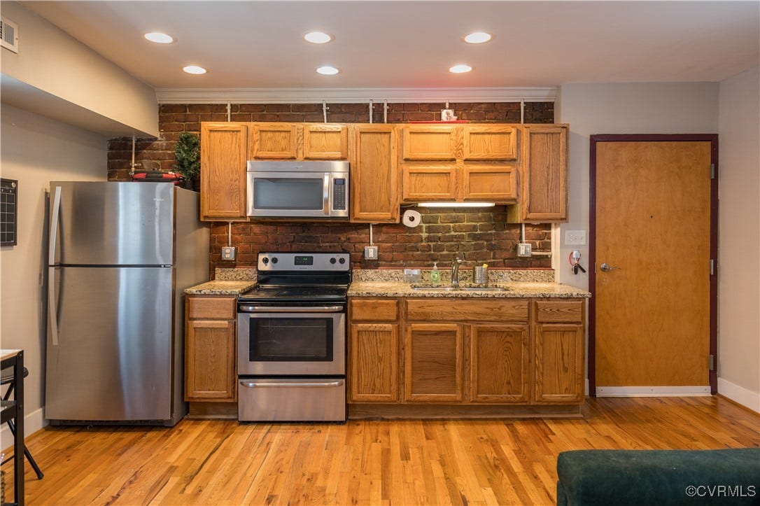 417 W Grace Street, Richmond, VA 23220