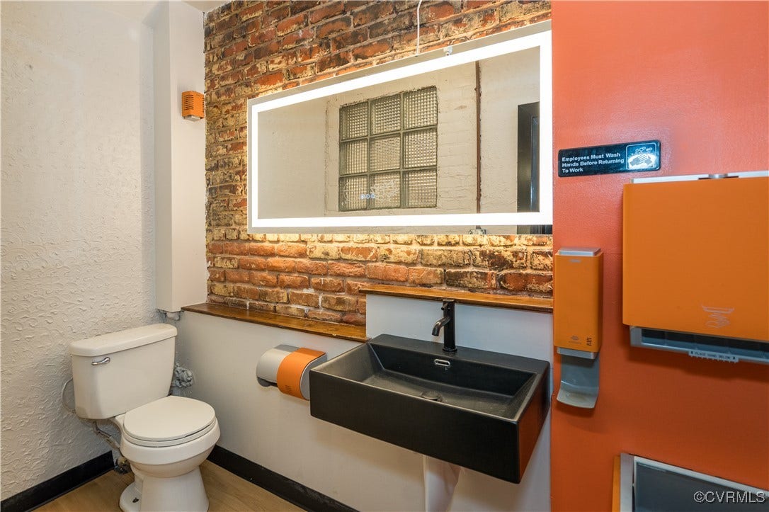 417 W Grace Street, Richmond, VA 23220