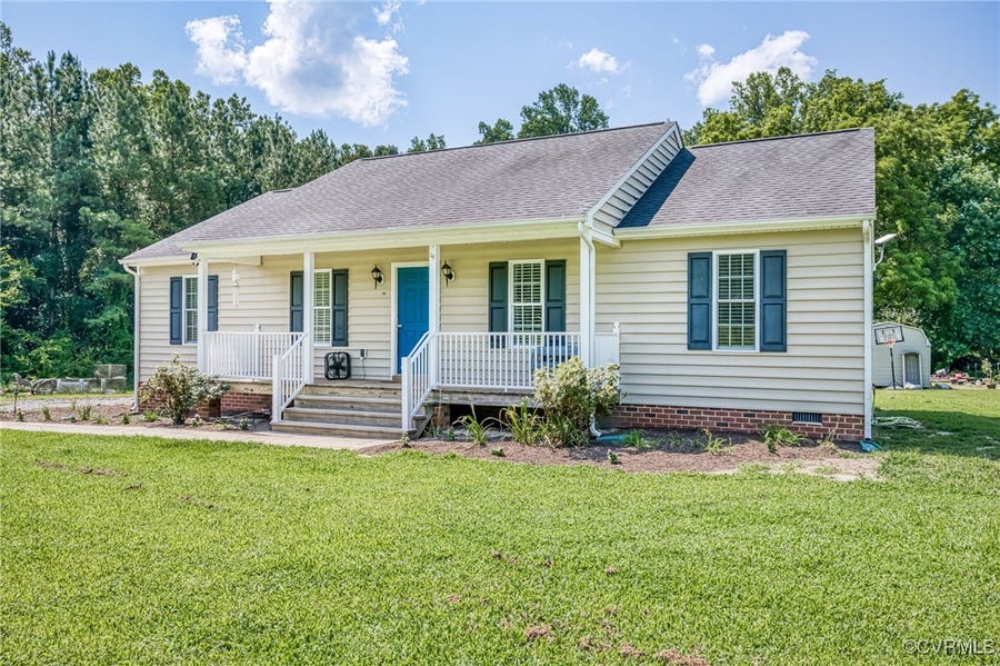 Property photo for 2118 Dorrell Road, Aylett, VA