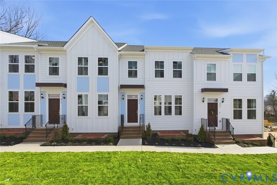 Property photo for 218 That Way, Midlothian, VA
