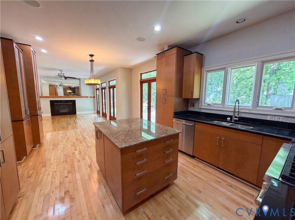 3621 Rolridge Road, Henrico, VA 23233 3621 Rolridge Road, Henrico, VA 23233