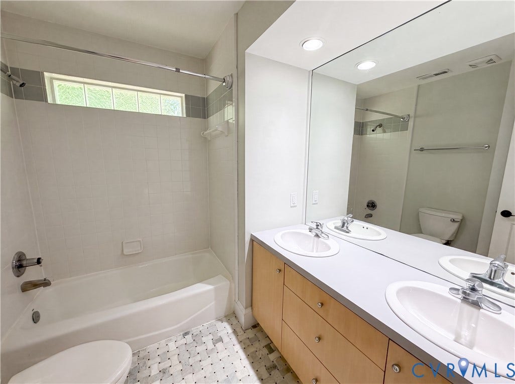 3621 Rolridge Road, Henrico, VA 23233 3621 Rolridge Road, Henrico, VA 23233