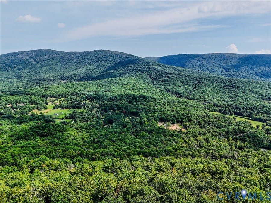 Property photo for TBD Fox Run Lane, Waynesboro, VA