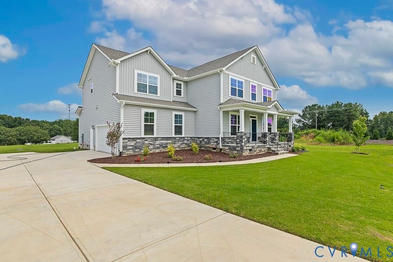 16885 Watchman Way, Sheppards Fold, Beaverdam, VA 23153 Photo represents the plan, not the actual home. Design selections may vary.