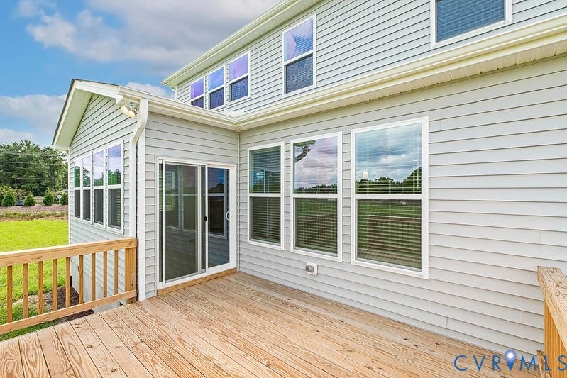 16885 Watchman Way, Sheppards Fold, Beaverdam, VA 23153 Photo represents the plan, not the actual home. Design selections may vary.
