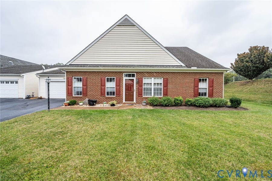 Property photo for 7323 Dress Blue Circle, Mechanicsville, VA