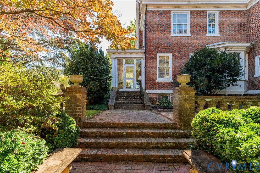 1112 Sunset Avenue, Byrd Park, Richmond, VA 23221 1112 Sunset Avenue, Byrd Park, Richmond, VA 23221