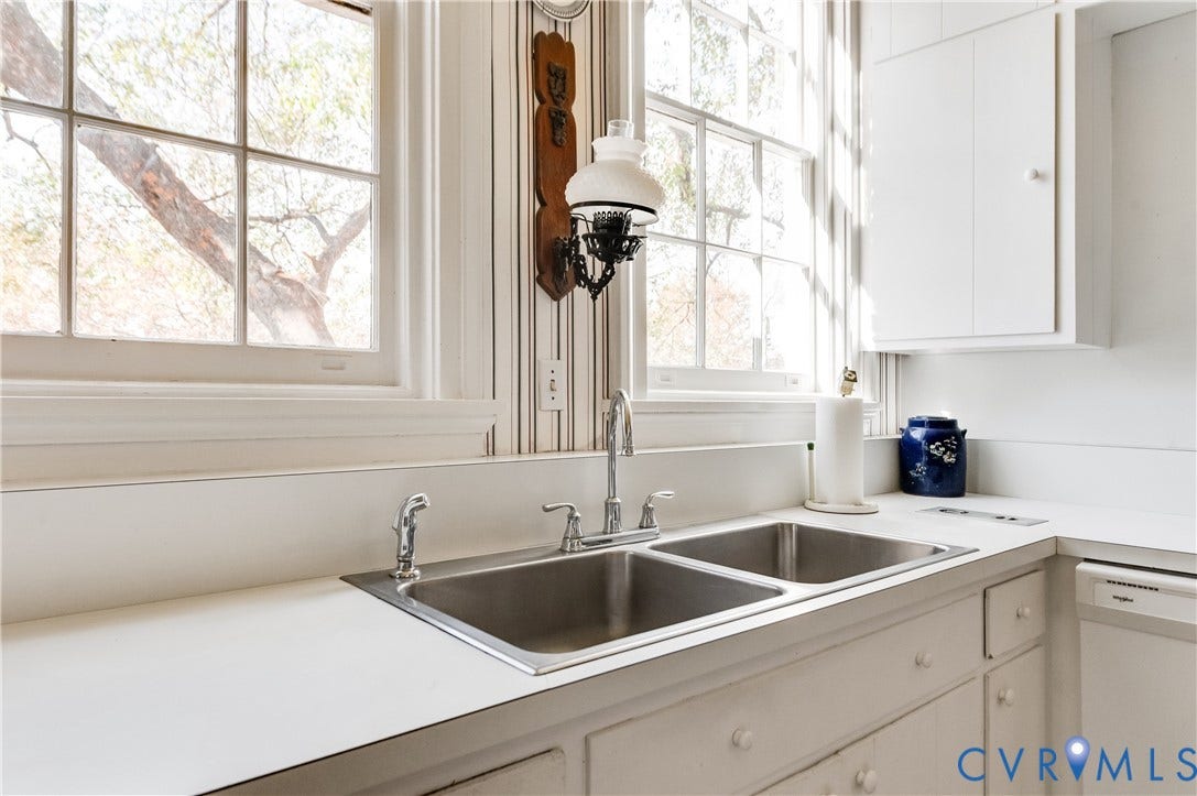 1112 Sunset Avenue, Byrd Park, Richmond, VA 23221 1112 Sunset Avenue, Byrd Park, Richmond, VA 23221