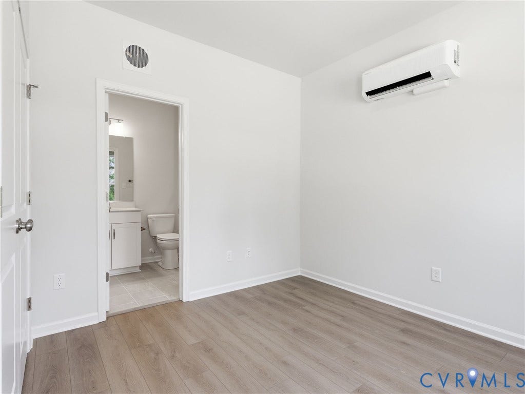 13807 Riverlight Drive, Midlothian, VA 23114 13807 Riverlight Drive, Midlothian, VA 23114