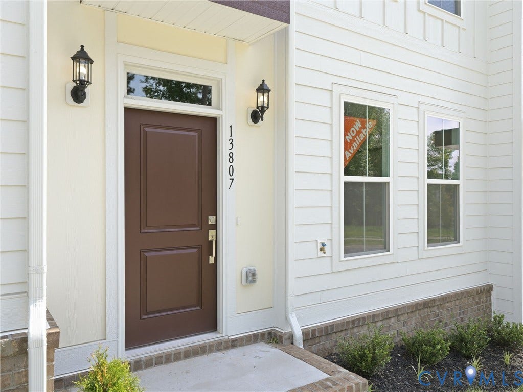 13807 Riverlight Drive, Midlothian, VA 23114 13807 Riverlight Drive, Midlothian, VA 23114