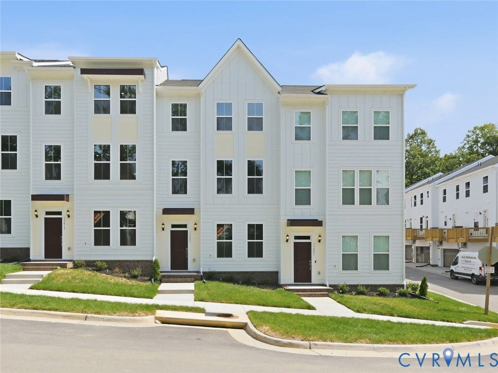 13807 Riverlight Drive, Midlothian, VA 23114 13807 Riverlight Drive, Midlothian, VA 23114