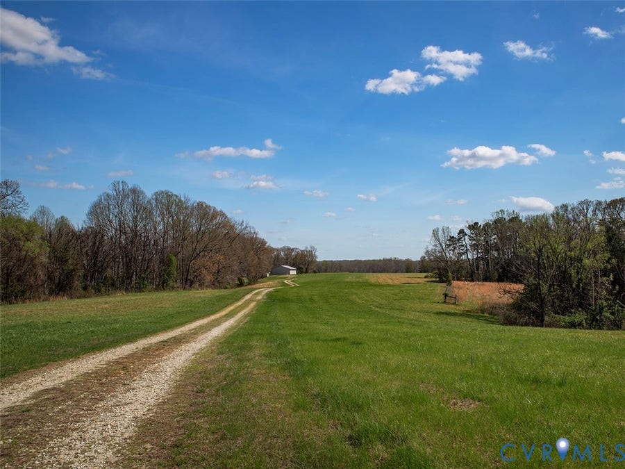 Property photo for 273 Airsports Drive, Amherst, VA