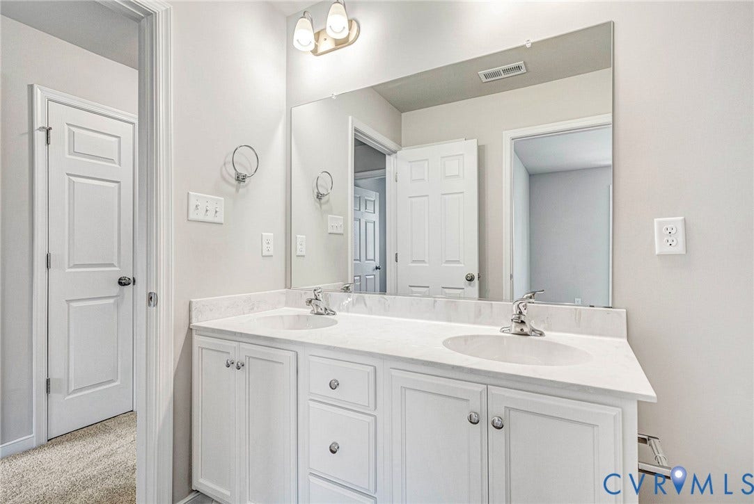 4313 Poplar Village Drive, Chester, VA 23831