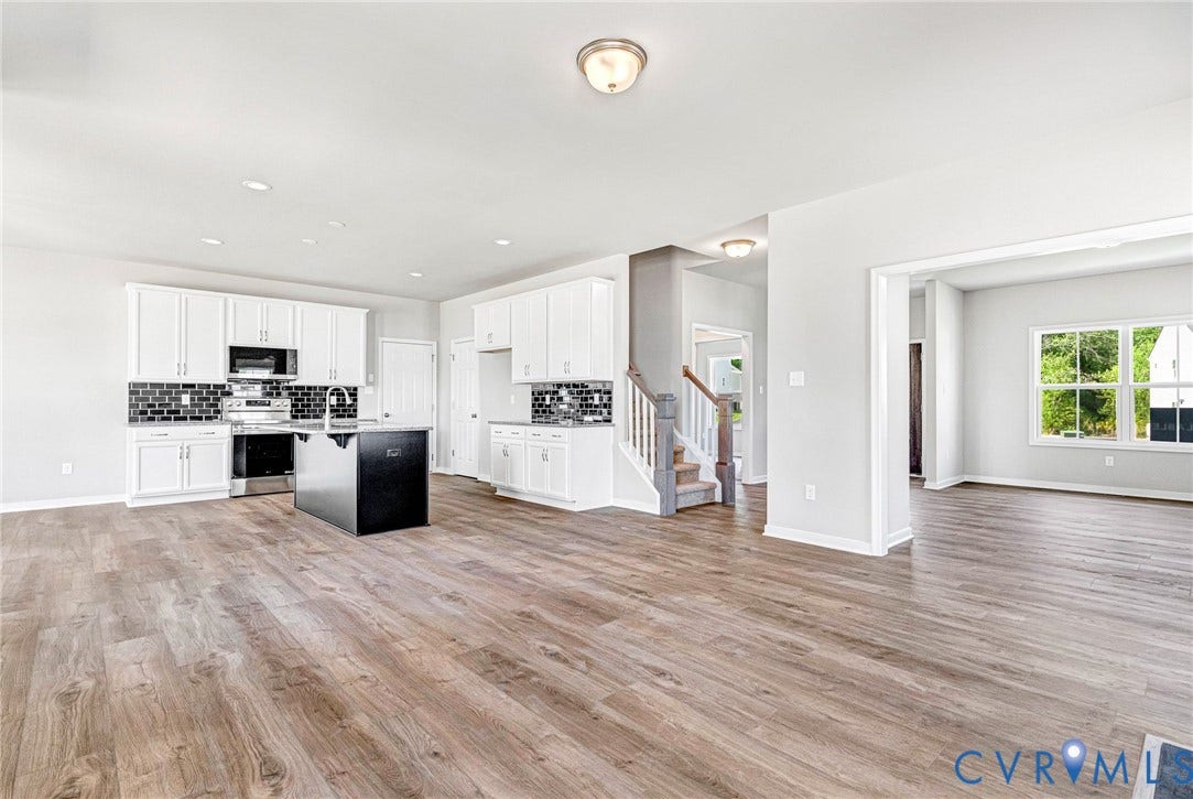 4313 Poplar Village Drive, Chester, VA 23831