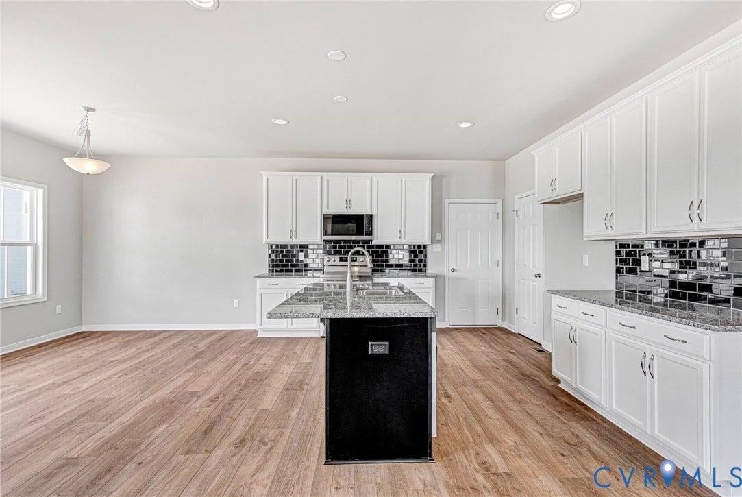 4313 Poplar Village Drive, Chester, VA 23831