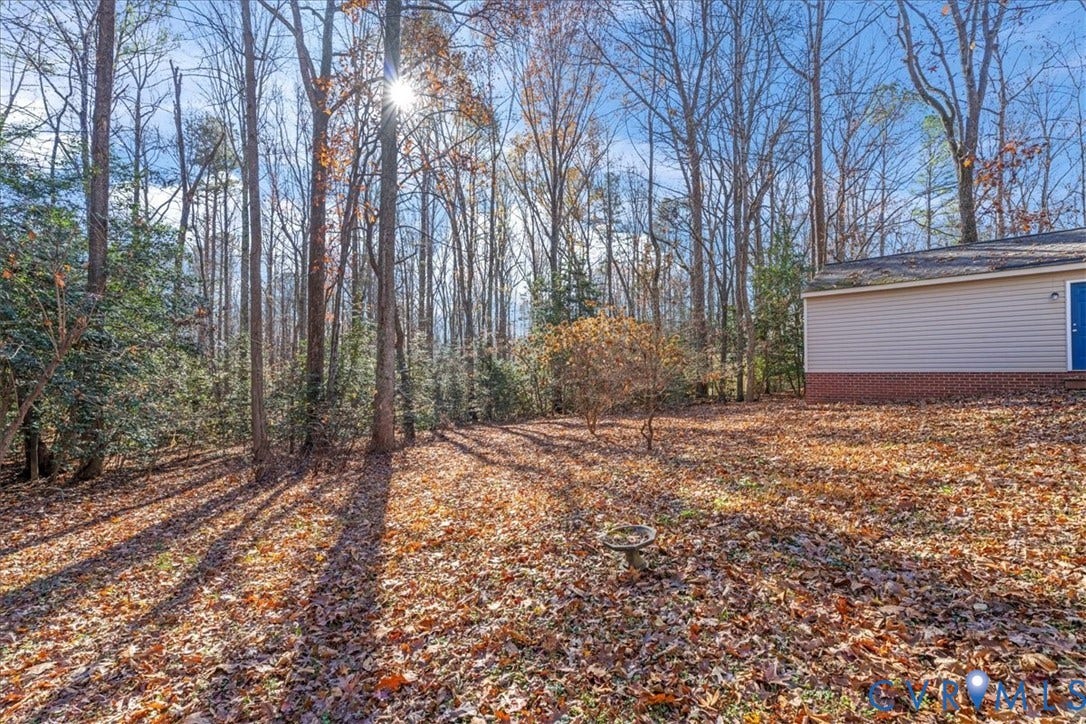 2739 Ridgeview Road, Spencerwood West, Powhatan, VA 23139 1 ACRE OF PEACE ON EARTH....LOCATION, CONVENIENCE AND PRIVACY ARE CALLING YOU HOME.