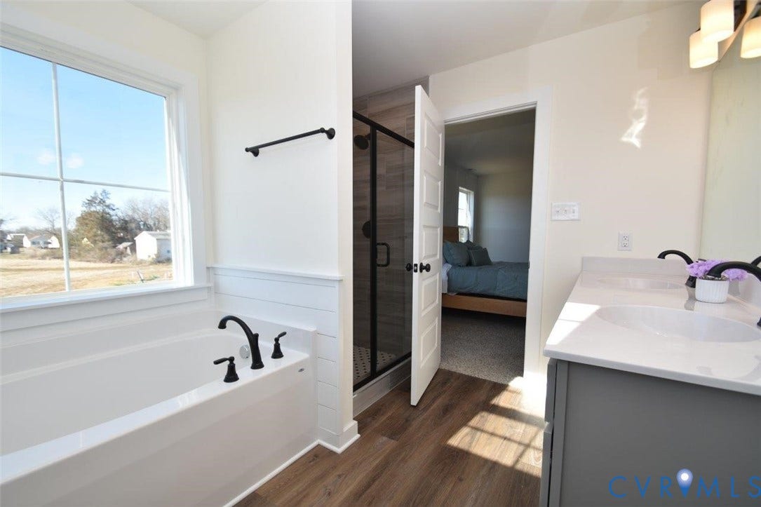 255 Porkchop CT, Louisa, VA 23093
