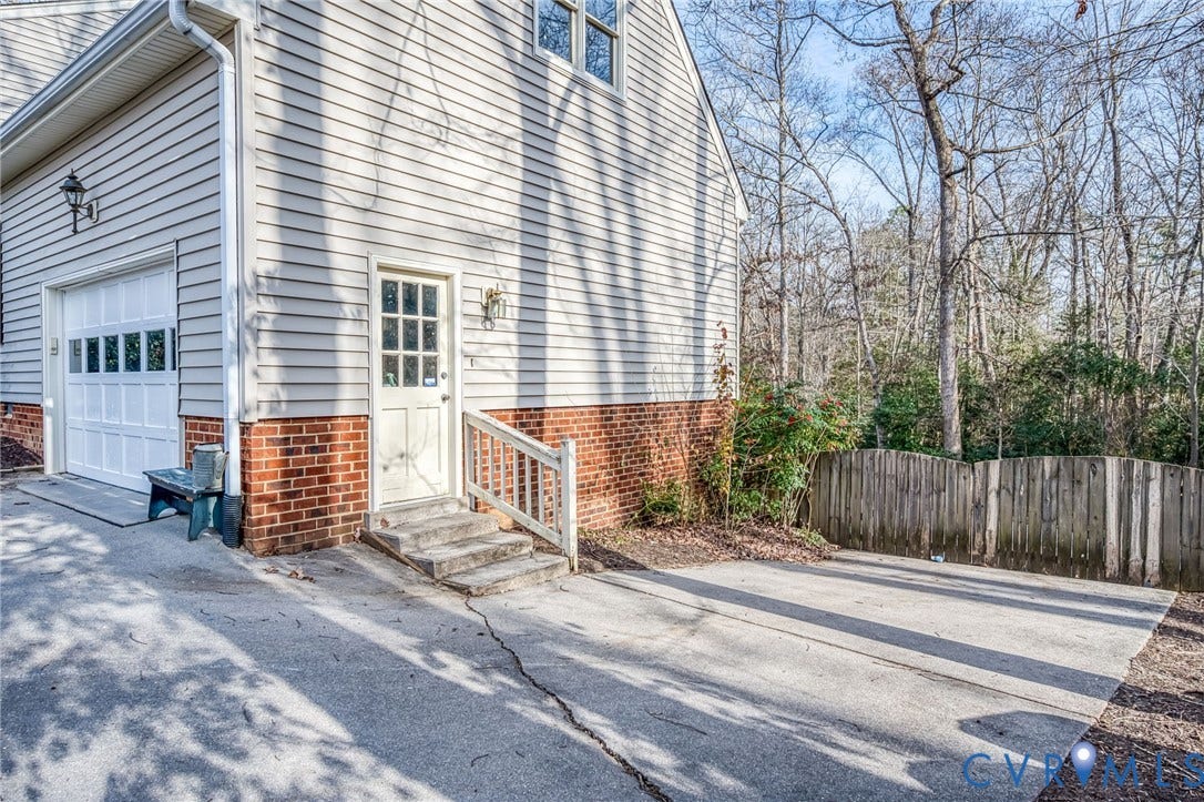 5301 Krag Road, Chester, VA 23831 5301 Krag Road, Chester, VA 23831