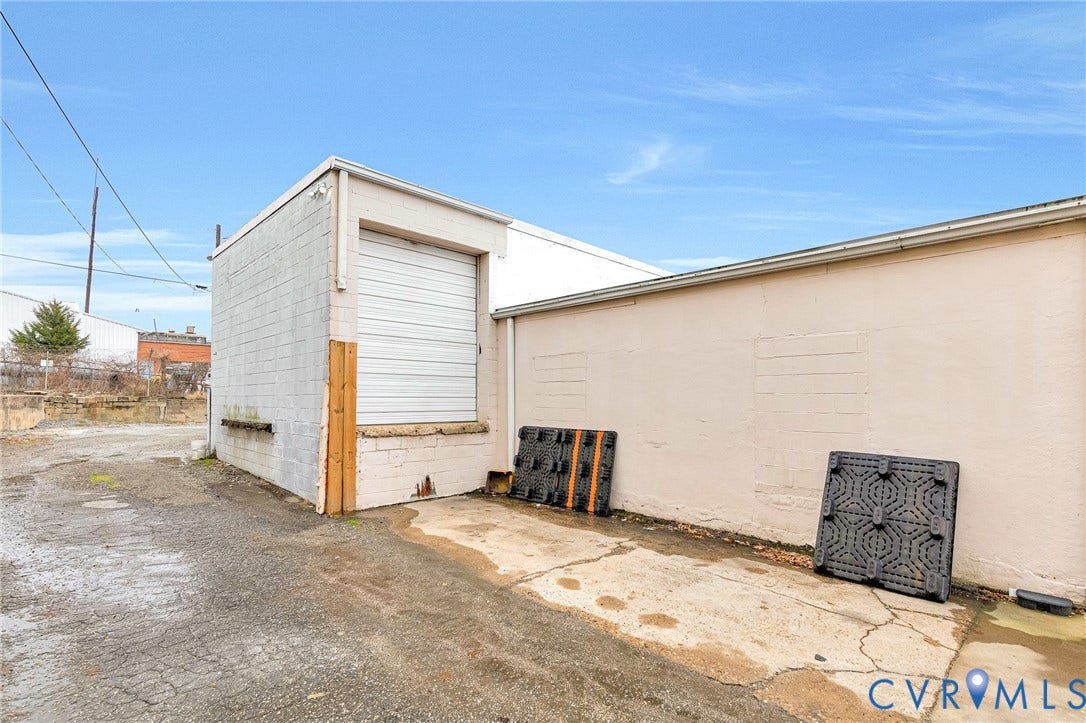 1505 Brook Road, Richmond, VA 23220 Loading Dock