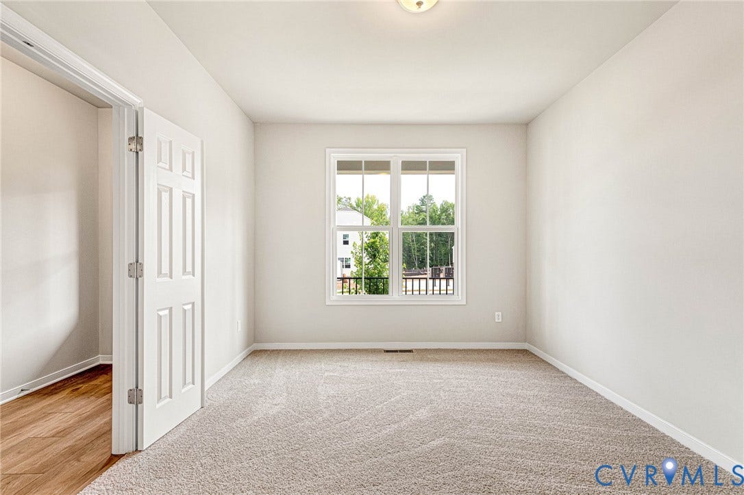1st floor guest bedroom