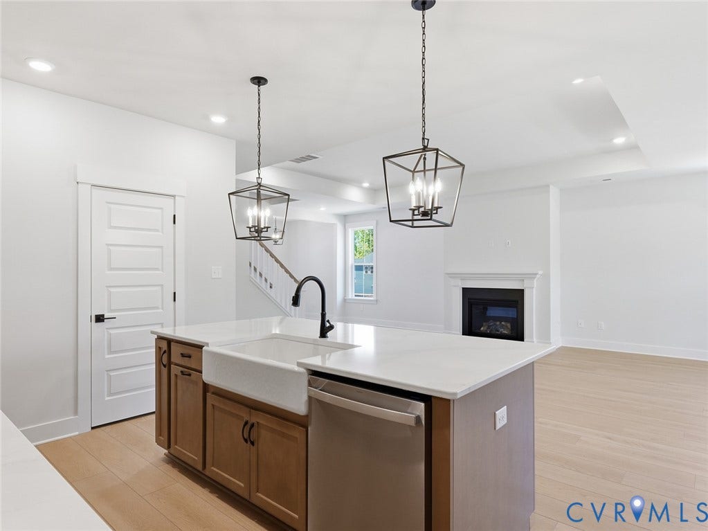 19024 Palisades Ridge, Charleston Landing, Moseley, VA 23120