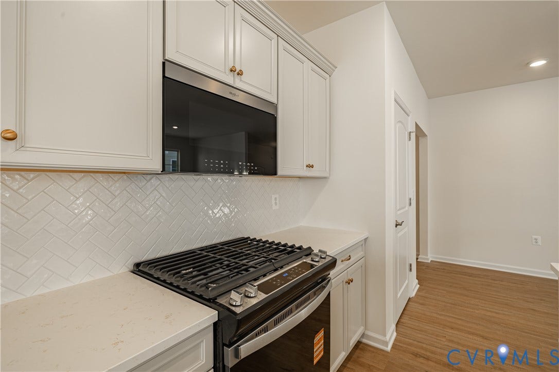 505 Bayberry Lane, Spring Creek, Zion Crossroads, VA 22942 The heart of the home is the spacious kitchen, featuring a large center island, granite countertops, stainless steel appliances, and a pantry.