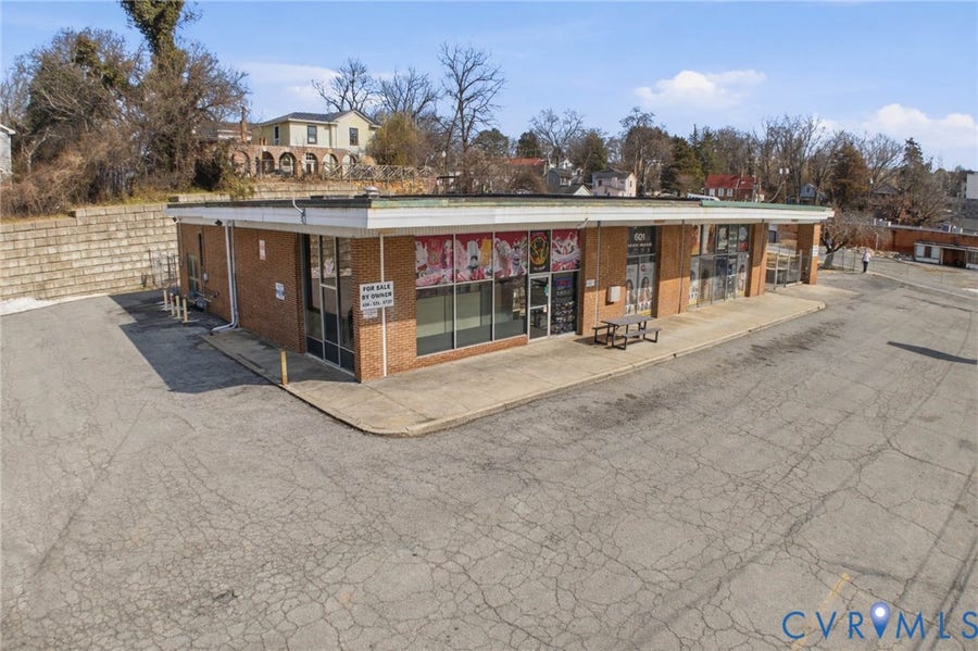 Property photo for 601 Cherry Avenue, Charlottesville, VA