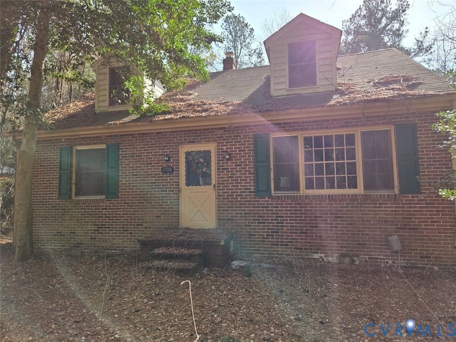 Property photo for 1708 Hickory Hill Road, Petersburg, VA
