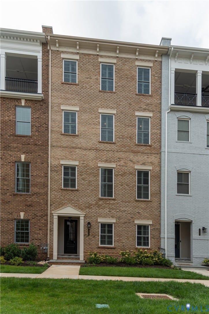 Property photo for 8 E Cary Street, Richmond, VA