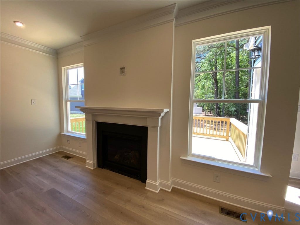 2605 Forget Me Not Lane, Greenhouse, Glen Allen, VA 23060 GAS FIREPLACE IN FAMILY ROOM