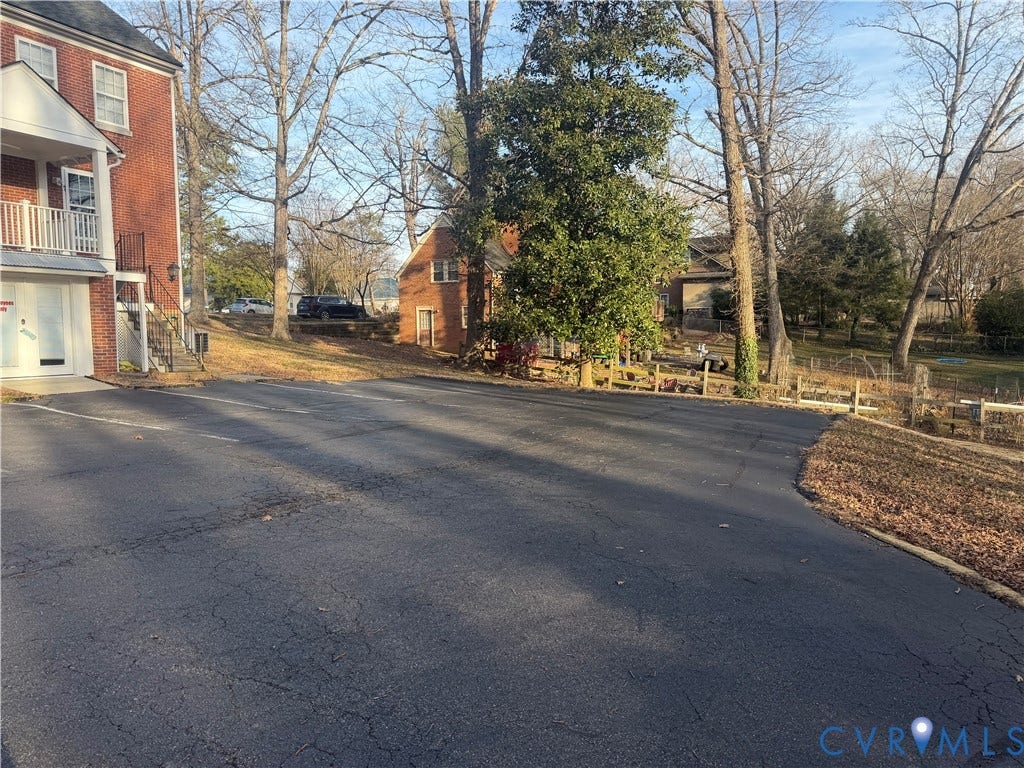 3453 W Hundred Road, Chester, VA 23831 3453 W Hundred Road, Chester, VA 23831