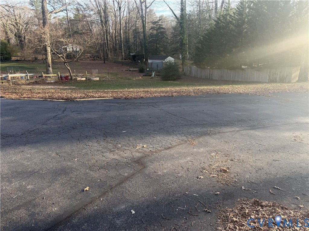 3453 W Hundred Road, Chester, VA 23831 3453 W Hundred Road, Chester, VA 23831