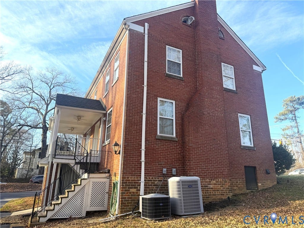 3453 W Hundred Road, Chester, VA 23831 3453 W Hundred Road, Chester, VA 23831