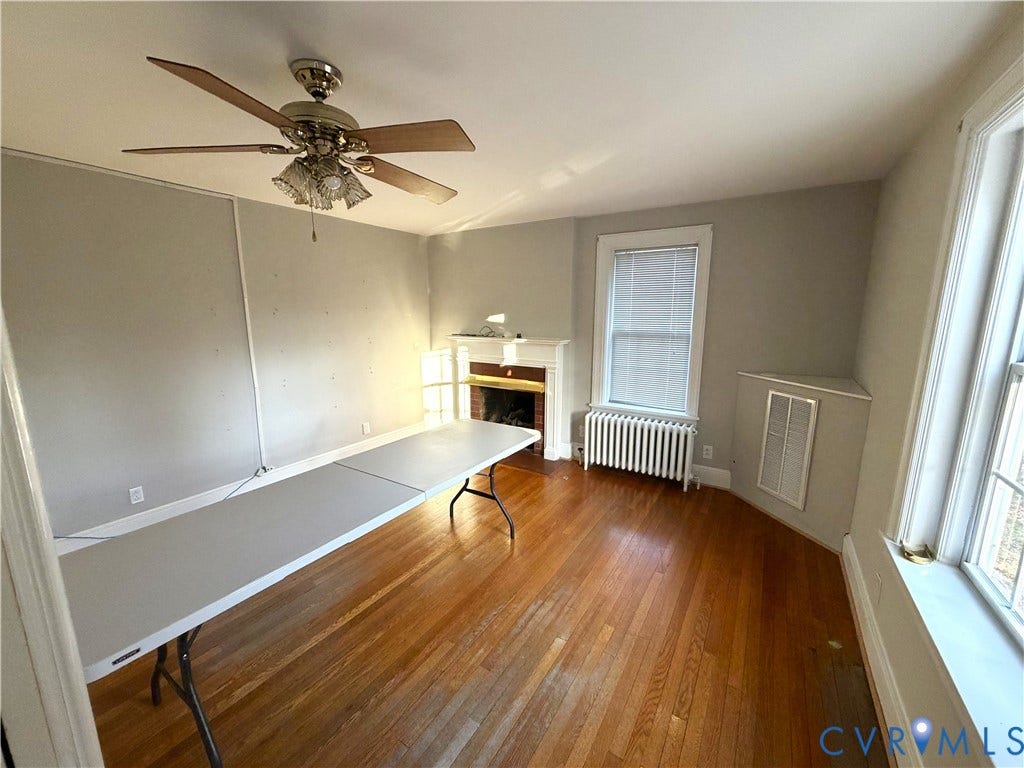 3453 W Hundred Road, Chester, VA 23831 3453 W Hundred Road, Chester, VA 23831