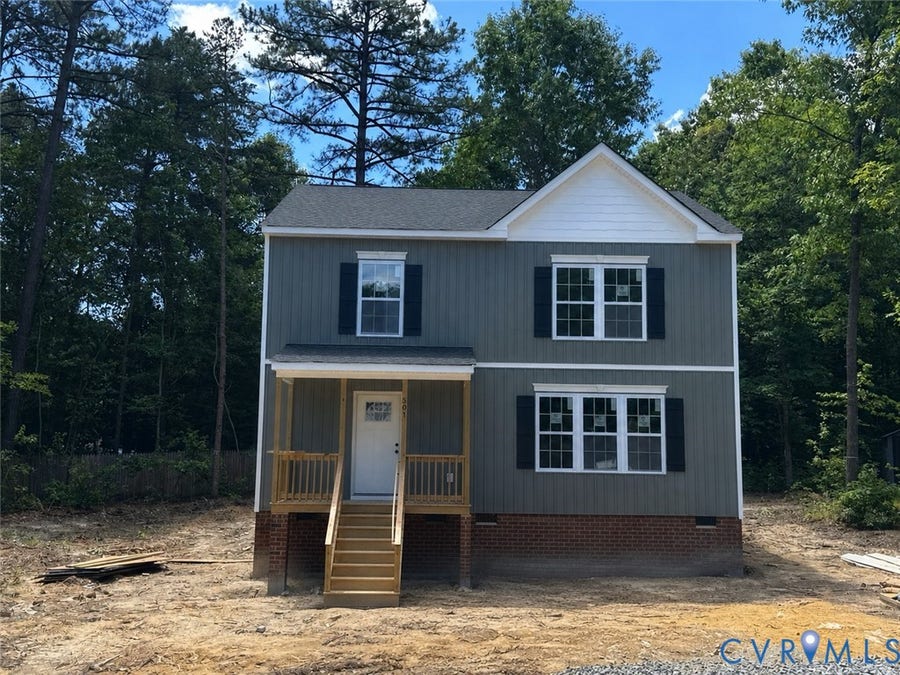 Property photo for 501 Smith Drive, Ruther Glen, VA