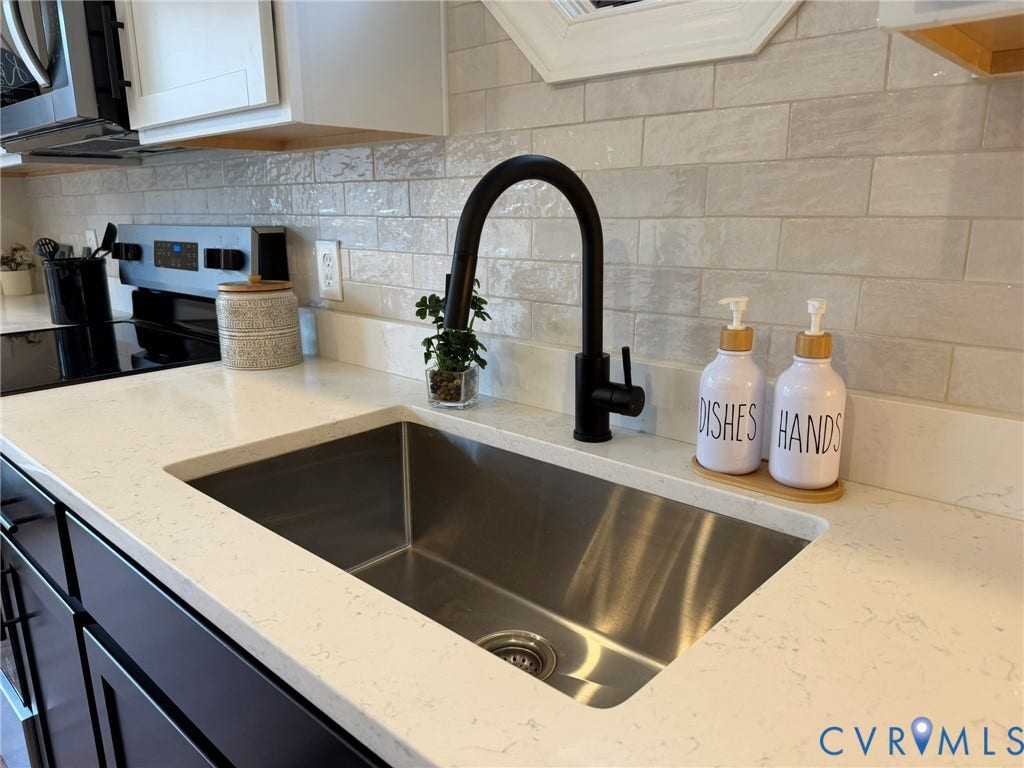 2105 Stavemill Estates Drive, Powhatan, VA 23139 2105 Stavemill Estates Drive, Powhatan, VA 23139