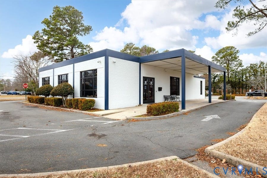 Property photo for 9000 Patterson Avenue, Henrico, VA